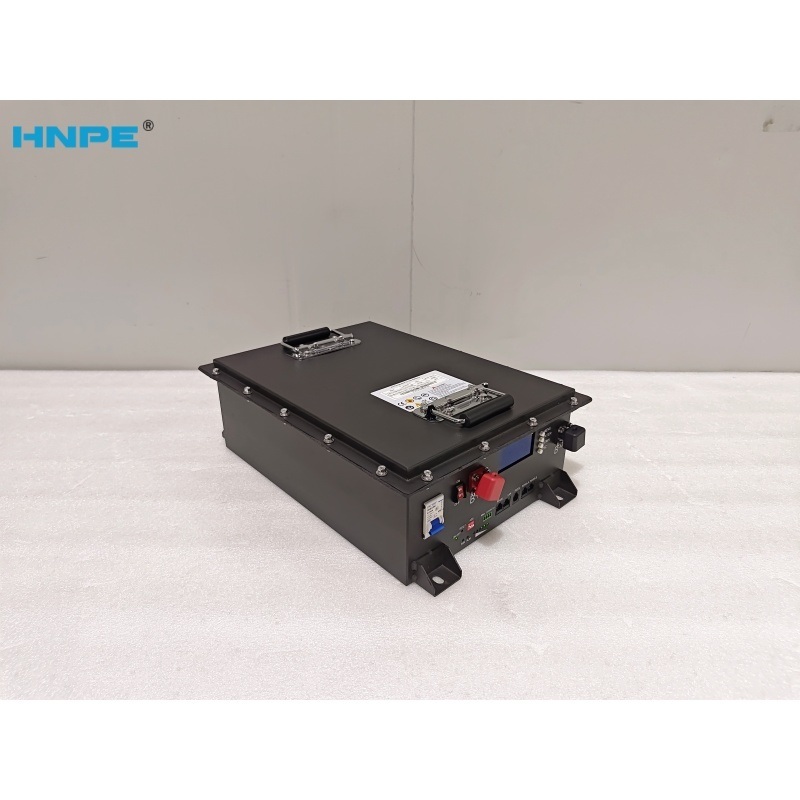 HNPE CE Hoge Kwaliteit LiFePO4 Lithium Batterij 25.6V 100AH Rack Gemonteerde Zonne-energie Opslag Batterij met 0-55°C Bedrijfstemperatuur